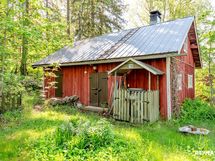 Liiteri, kompostoiva puucee ja sauna