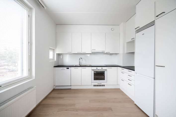Kerrostalo, 3H+K+S, 78 m², Suvela