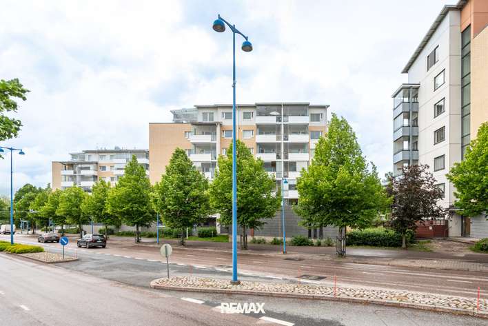 Kerrostalo, 2h+k+kph+s+lasitettu parveke, 49,5 m², Loutti, Järvenpää
