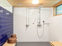 Saunatilan pesuhuone.