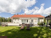 Takapihalta kuvattuna