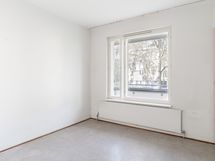 olohuoneen viereinen huone