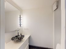 Erillinen Wc