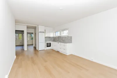Kerrostalo, 3h+kt, 57 m², Kontula