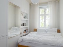 Makuuhuone / työhuone / lastenhuone, myös vehreät näkymät sisäpihalle