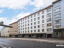 Julkisivu Runeberginkadulta