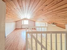 Käyttöullakko on myös kivan kokoinen