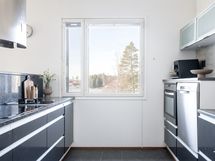 Keittiöstä näkymät Kallevedelle