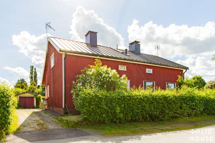 Paritalo, 1krs: 2h, k, wc 2krs: 1h, kk, wc kellari: kph, s, aula, varastotilaa, 60,8/85,8 m², Käppärä