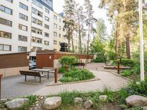 taloyhtiön sisäpiha