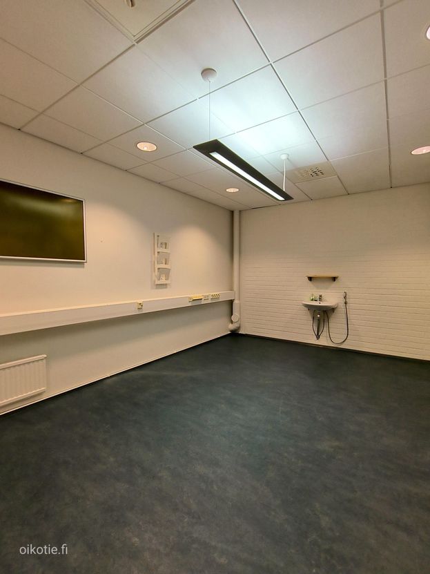 Business premises image