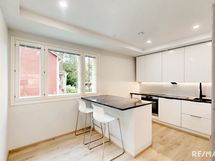 Keskikerros | Keittiö