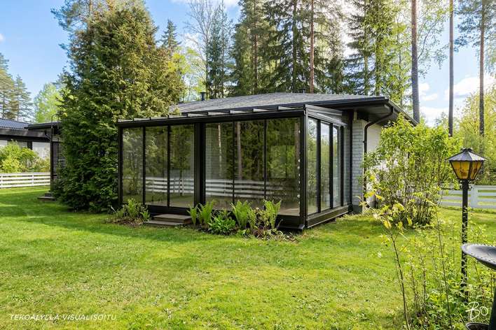 Omakotitalo, 3h,k,s,kph,wc,autotalli,lasitettu terassi, 86,5/116,5 m², Tikkakoski, Jyväskylä
