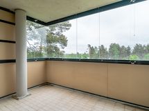 LASITETTU PARVEKE