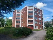 Julkisivu