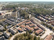 Lähistöltä löytyvät ihanat ulkoilualueet ja lähiluonto.