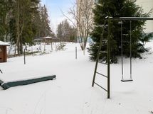 Taloyhtiön grillikatos