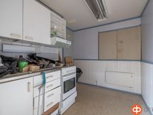 piharakennuksen keittiö