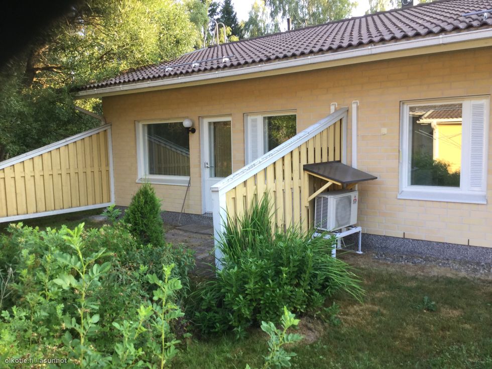 54 M Saarenpolku 1 18300 Heinola Rivitalo Kaksio Vuokrattavana