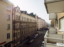 Suosittu pastabar Goose taloa vastapäätä