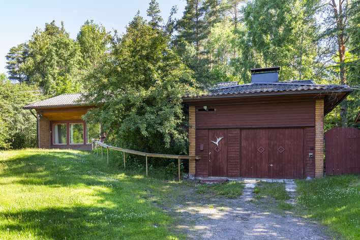 Omakotitalo, 4h,k, kph x2, s, th, at, 100/174 m², Heinola kk – pohled 4