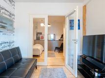 As 1 (5h+k+2kph+khh) Aulan päädyssä oleva huone ollut makuuhuonekäytössä.