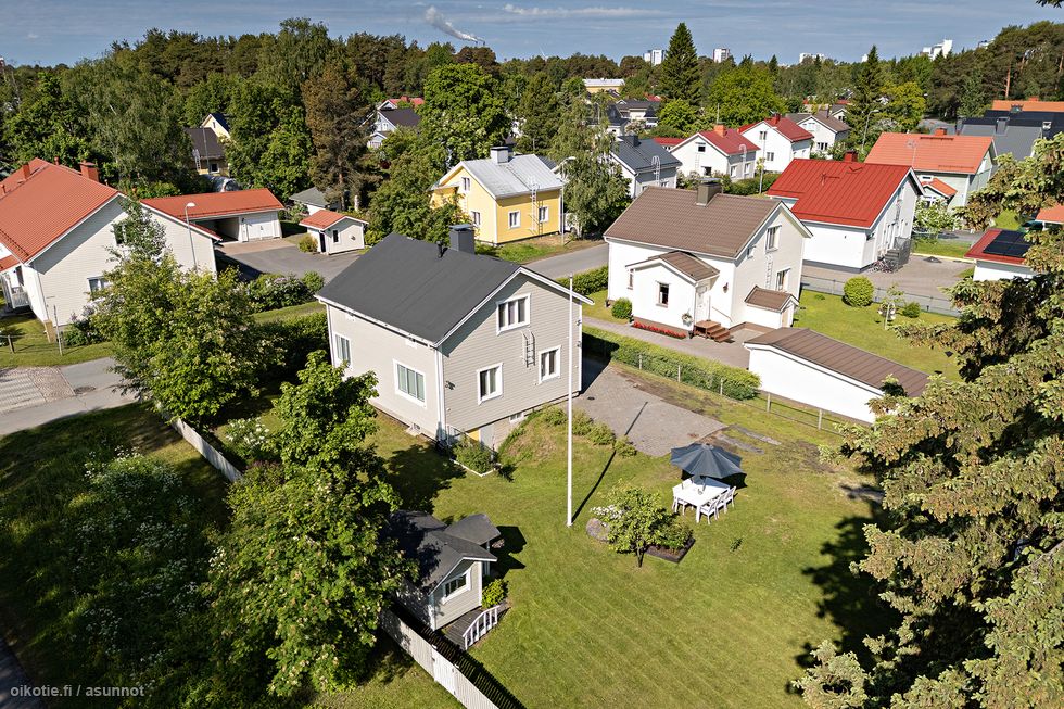 Upea kokonaisuus Karjasillalla odottaa!