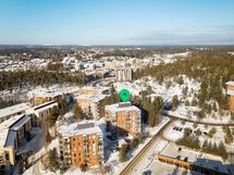 Yhtiön vieressä ulkoilualueet.