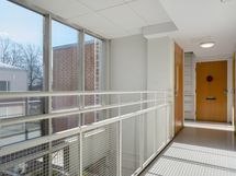 Yläkerran tila ja hissi