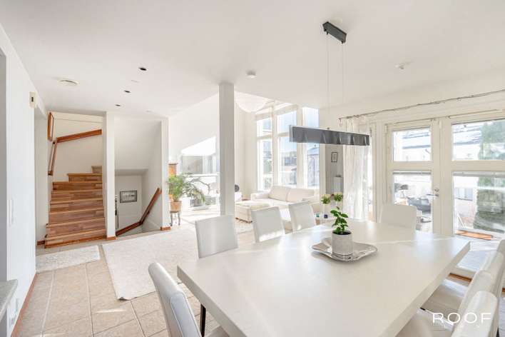 Rivitalo, 5-6h, k, s, 157 m², Vartiokylä, Helsinki