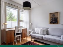 Sisääntulokerroksen makuuhuone