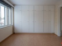 Yläkerran asunto 74 m2