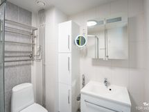 Kph, kaapistoja, ns. rättipatteri