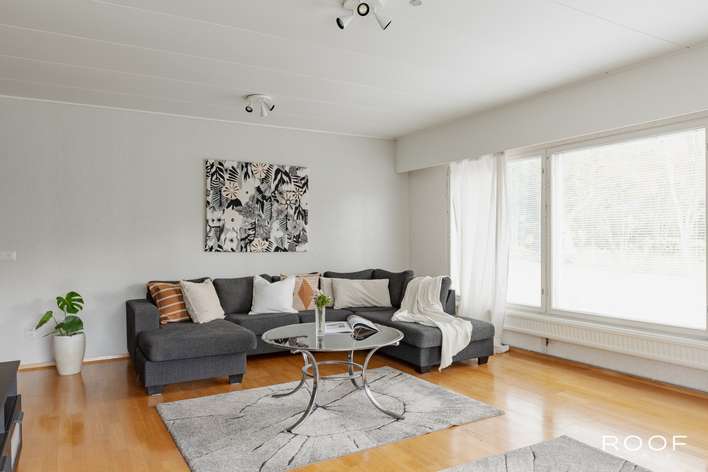 Omakotitalo, 5h, k, wc, 2x kph, s, 2x vh, th, allashuone, 117,4/175,8 m², Ylikylä, Merikarvia
