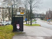 Bussit ja junat tarjoavat hyvät kulkuyhteydet