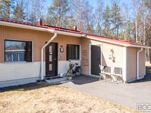 Sisäänkäynti