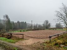 ratsastuskenttä 20 x 40m