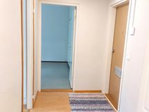 Eteinen