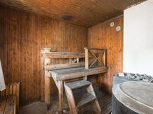 PIHASAUNAN LÖYLYHUONEESTA