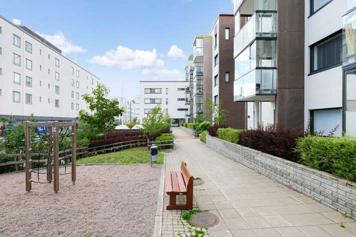 Kerrostalo, 4h + k + s + p, 91 m², Itä-Helsinki - Näkymä 2