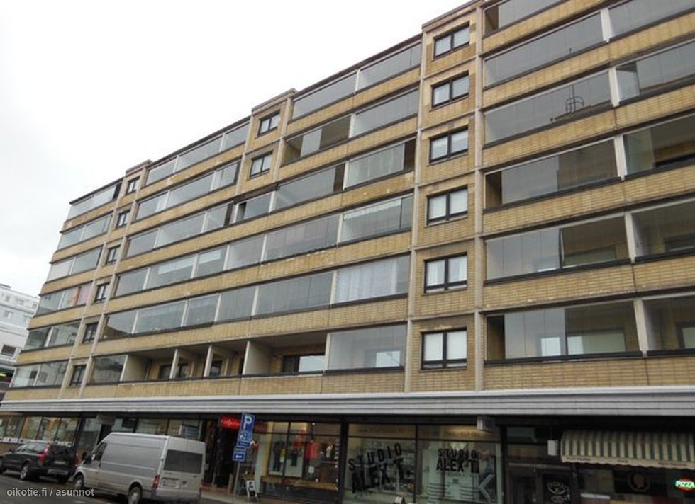 12 5 M Tulliportinkatu 25 At 70100 Kuopio Autotalli Myynnissa Oikotie 15765538