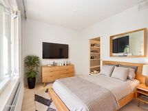 Virtuaalistailattu makuuhuone