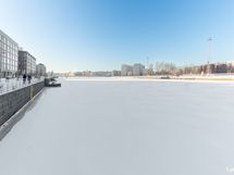 Merihaansilta helpottaa kulkemista kävellen/pyörällä.