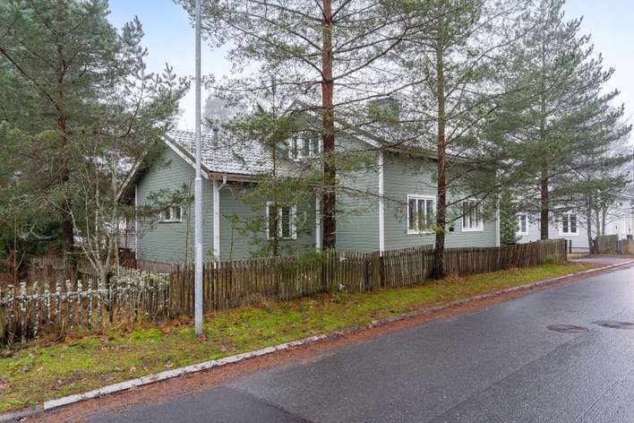 Omakotitalo, 5h,k,ph,sauna, 83/107 m², Mustamännistö, Hyvinkää