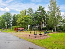 Uusi vihersuunnitelma taloyhtiön piha-alueeille laaditaan saneeraushankkeen jälkeistä aikaa varten.