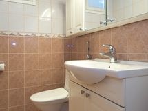Erillinen wc.