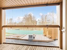 Valokuva asunnosta A 05 - lasitetulta parvekkeelta näkymät ovat korttelipihalle.