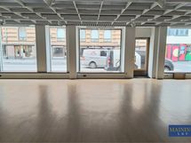 Saat toiminnallesi todella paljon näkyvyyttä isojen ikkunoiden avulla.