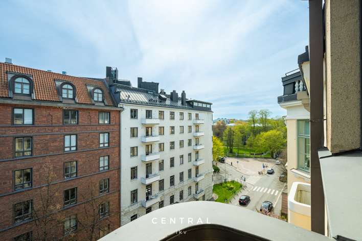 Kerrostalo, 4h, k, kph, 2wc, s, khh, 2p, 130 m², Ullanlinna, Helsinki