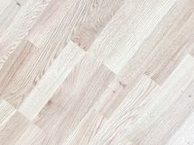 Kodissa on vaaleat pinnat.